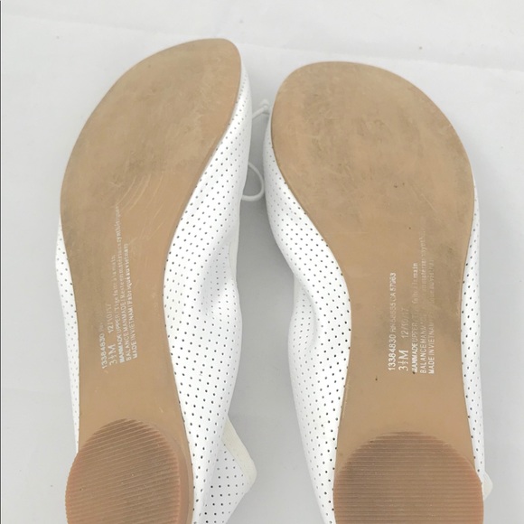 Girls Size 3 1/2M Ruby & Bloom Flats - Picture 6 of 7